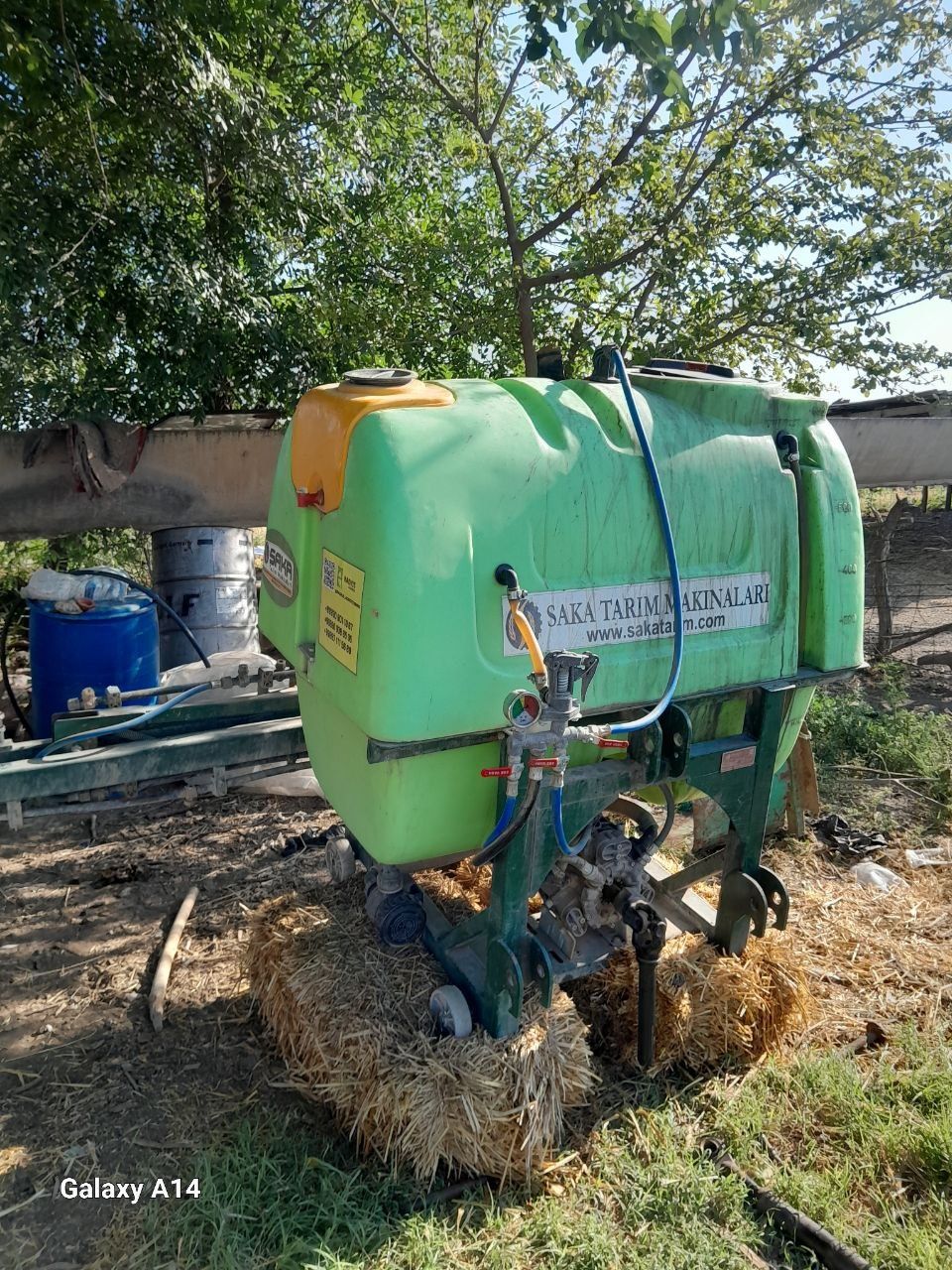 Traktor sotiladi 140milyon Kultuvator 20millyon.shtanga 15milyon