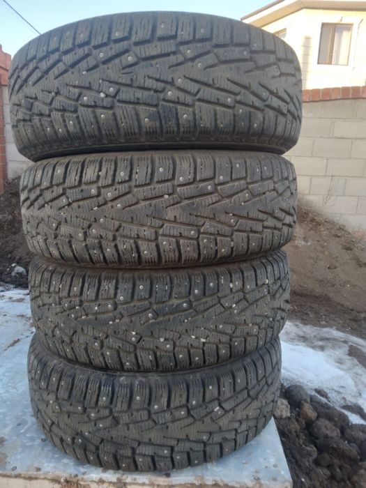 зимняя резина 215/60/16