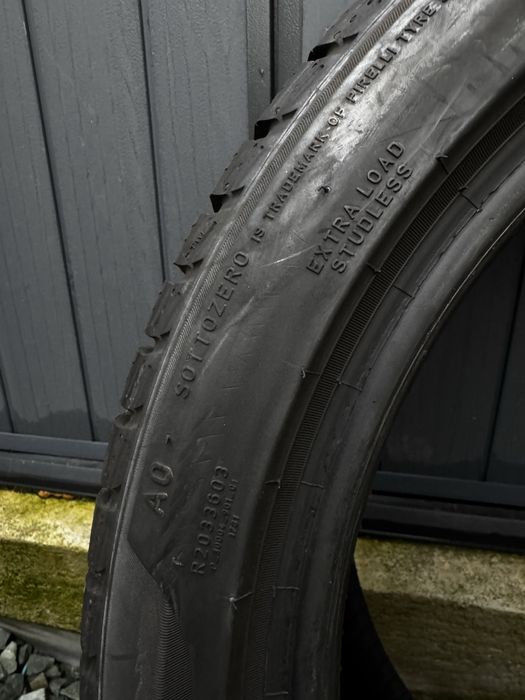 Set anvelope noi 245 40 18 Pirelli Winter SottoZero 3 AO