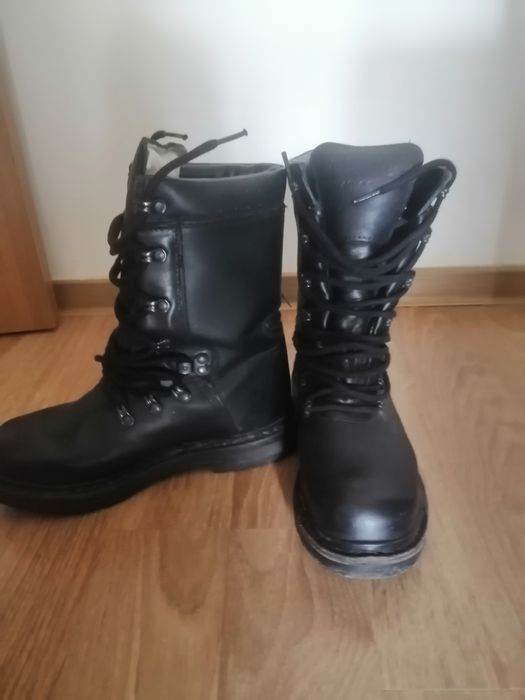 Bocanci armata piele, negri, mărimea 38