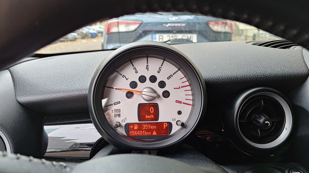 Vând Mini Cooper S - Special Edition