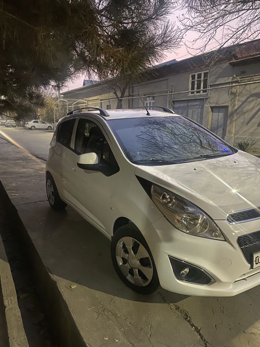 Arenda Spark 2019 yil 4 Avtomat kraska Toza