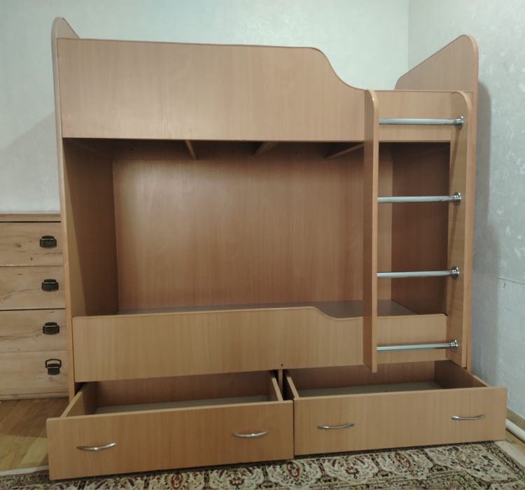 Продам детскую кровать