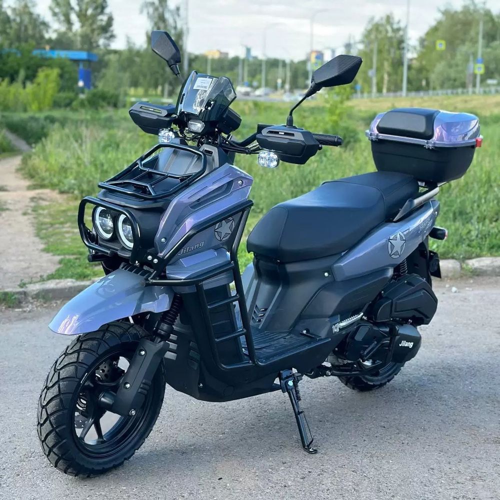 Продается новый скутер танк про макс