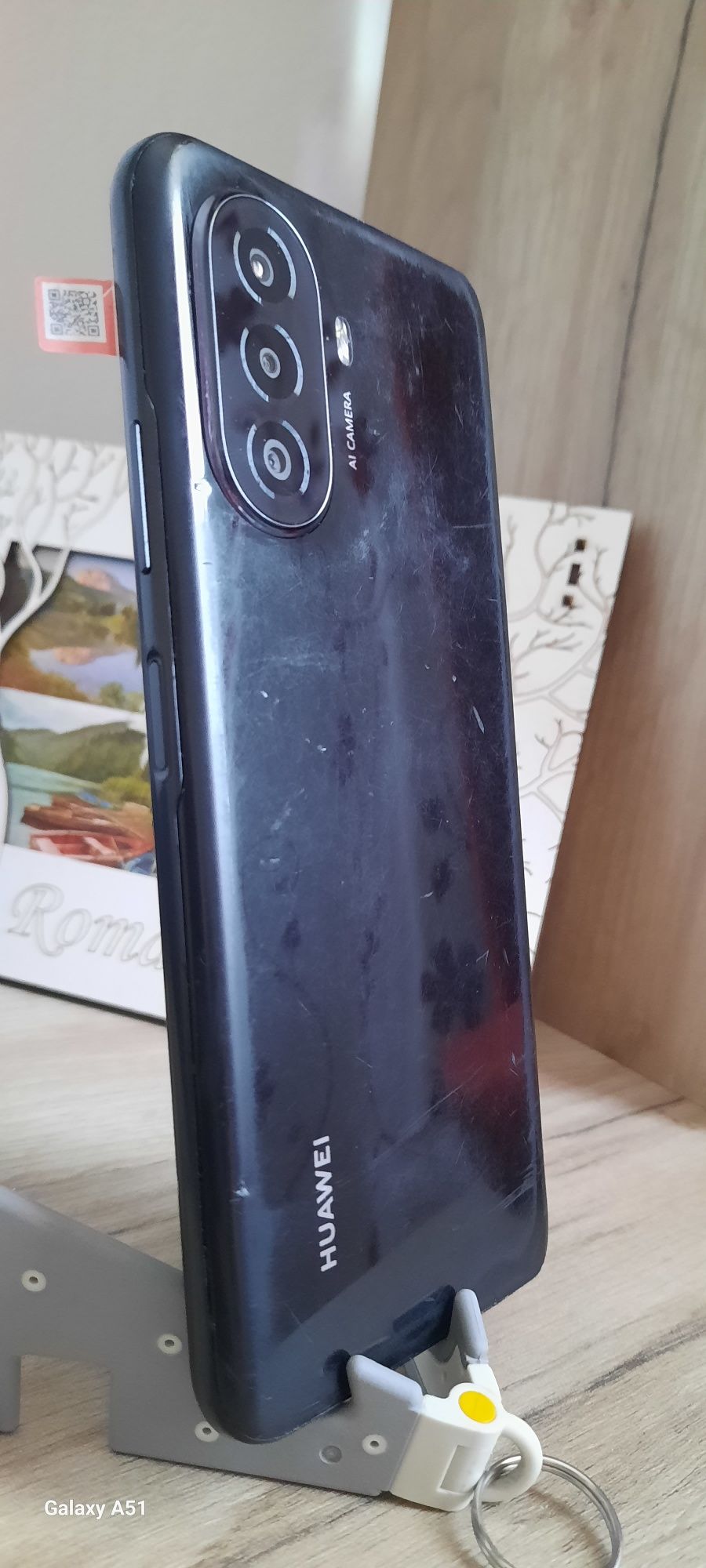 Vând Huawei Nova Y70