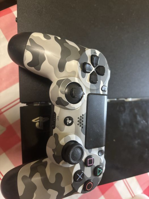 Ps4 + maneta pentru recorse