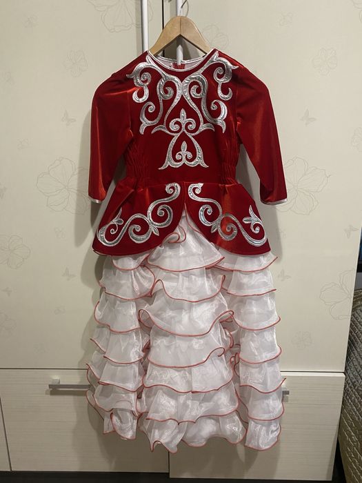 Национальное казахское платье для 10-11 лет