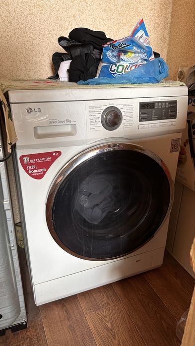 Продам стиральную машину LG 6кг