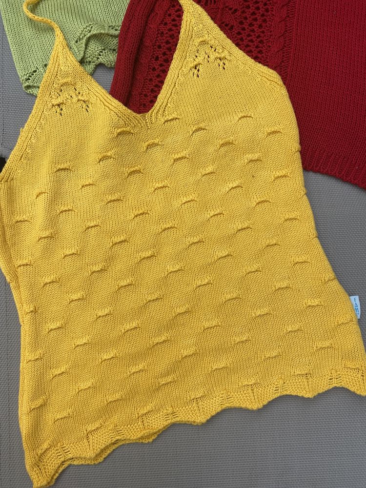 3 topuri tricotate M