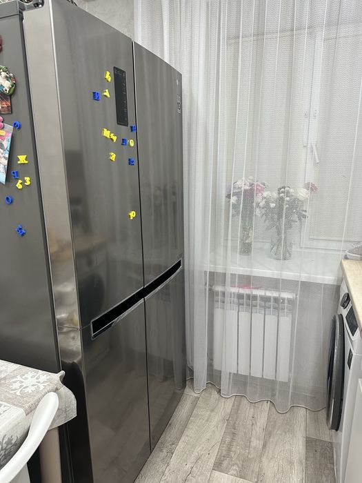 Продам холодильник