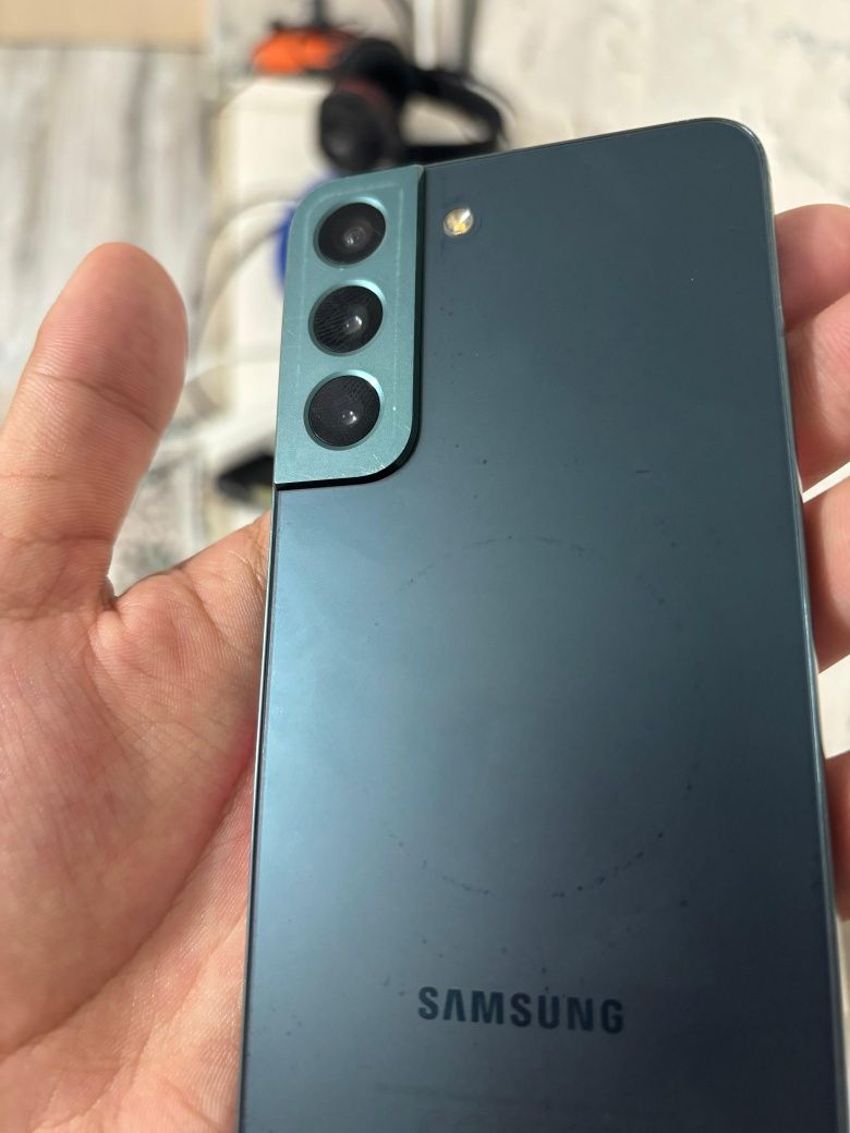 Samsung S22 256gb обмен на флагманы IPhone/Андроид