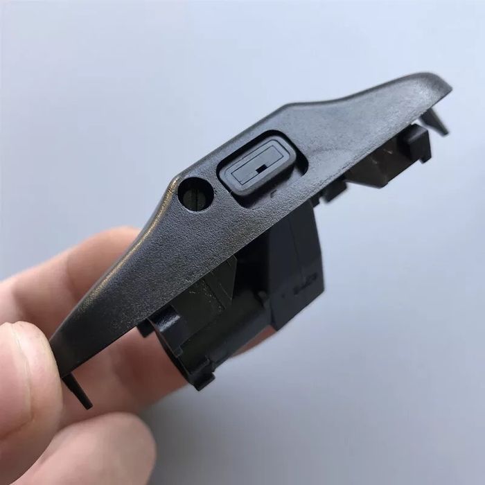 Stropitoare parbriz perdea Audi A1 A3 A4 A5 A6 A7 A8 Q3 Q5  Q7 Passat