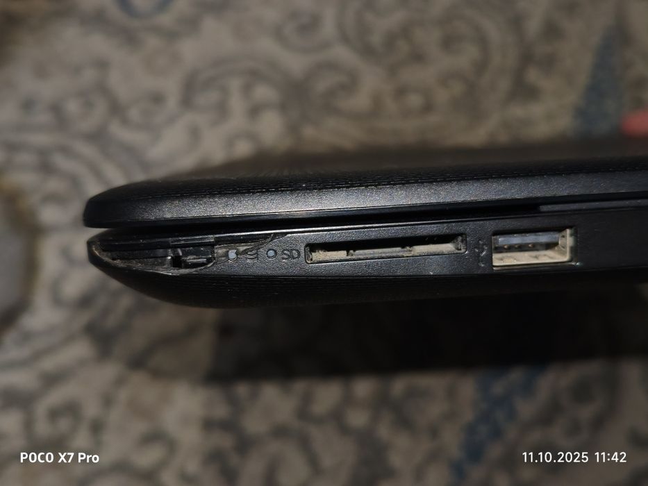 Laptop Hp intel core i3 7th gen