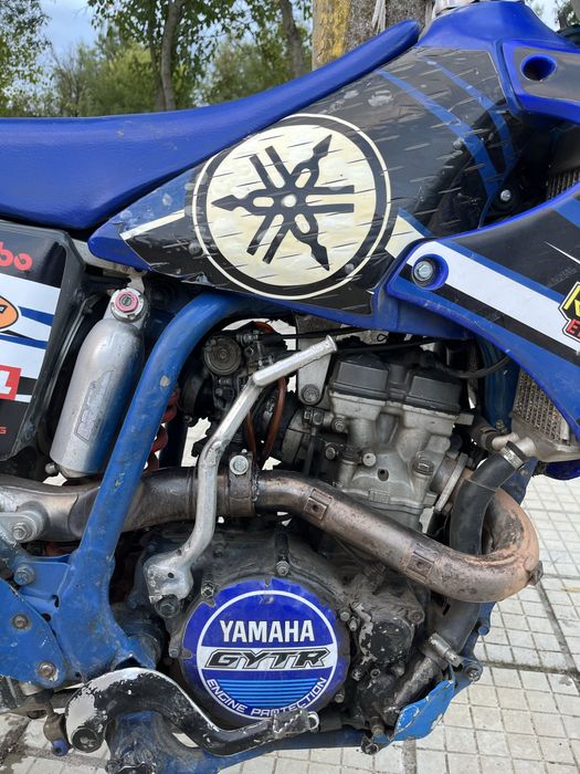 Продавам yamaha yzf250