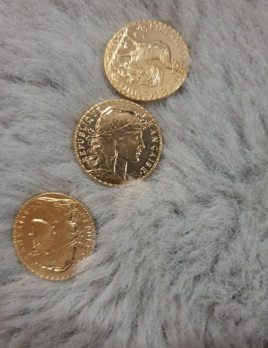 Copie moneda monede de 1 și 4 Franz Joseph Ducati aur cocoșei