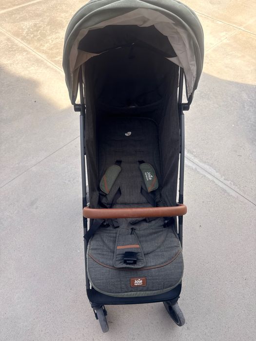 Cărucior sport joie