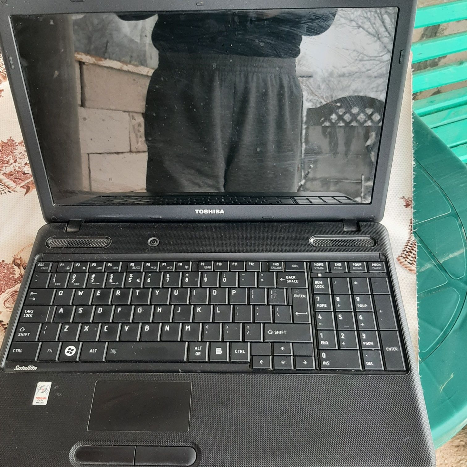 Vindem Laptop Toshiba