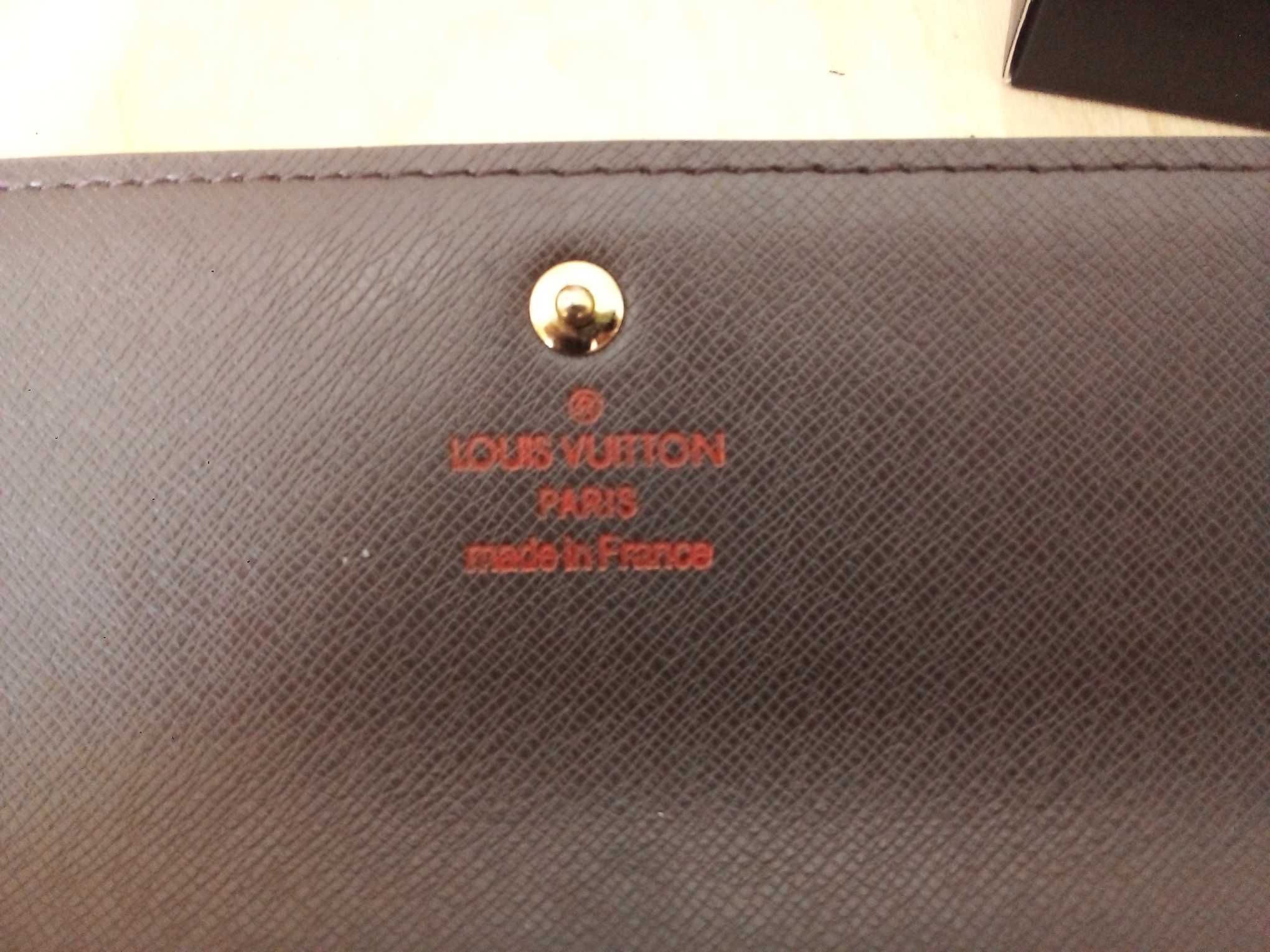 Продам Женское портмоне Louis Vuitton