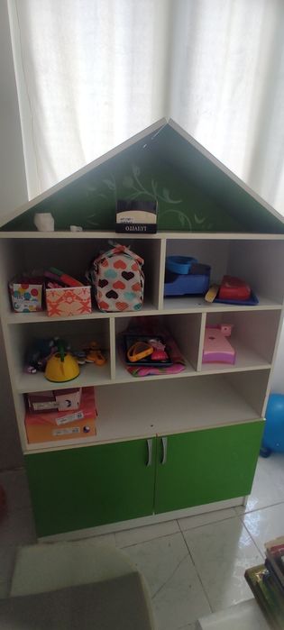 Продам детский шкаф,в виде домика.Хорошее состоянее