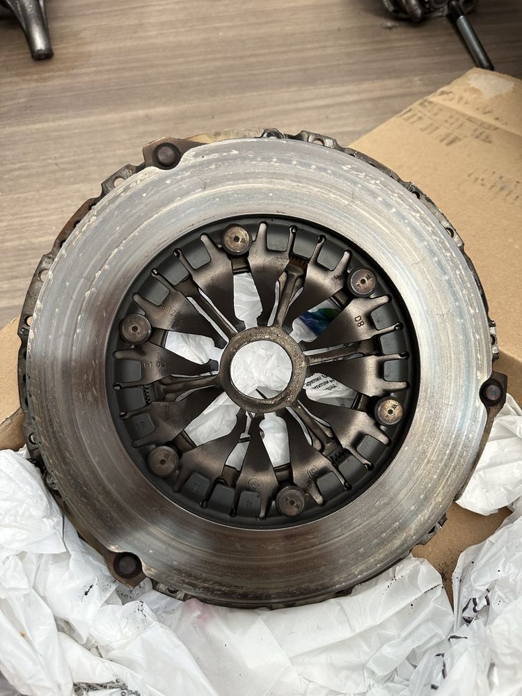 Комплект Luk съединител/маховик Vw 1.9/105к.с