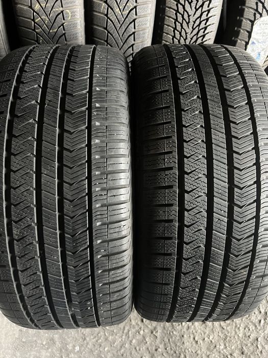 Anvelope 235/35/19 Vredestein Allseason 235 35 R19