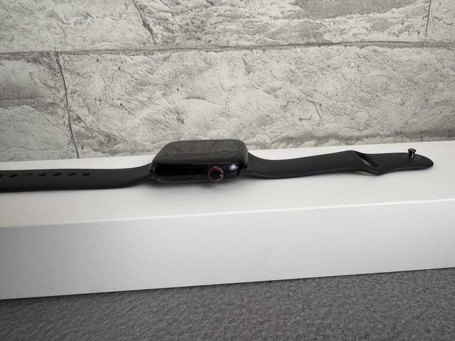 Vând Apple Watch SE 2023