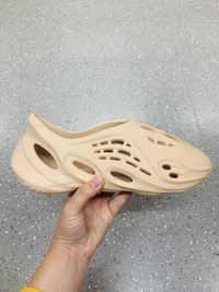 Sandale copii unisex adidas yeezy runner din spuma