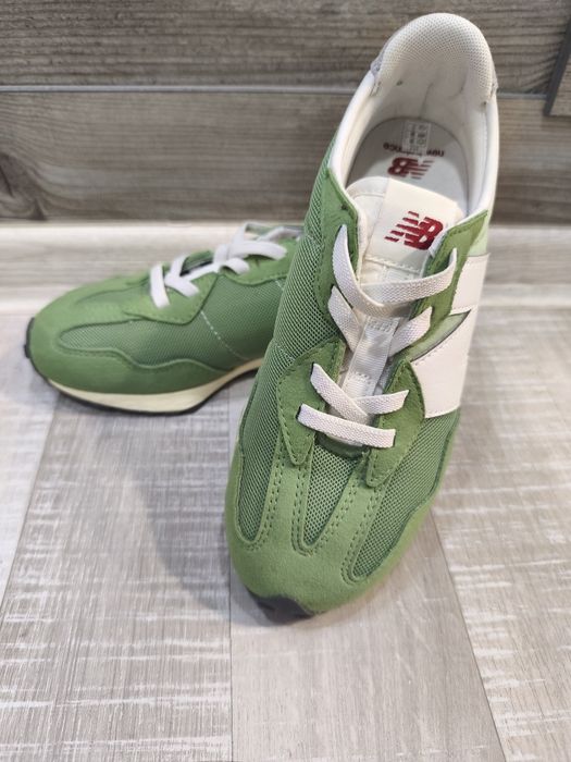 Детски маратонки New Balance 327