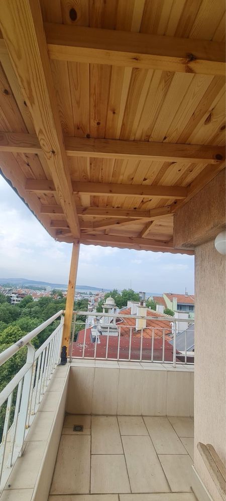 Изработка и монтаж на беседки, покриви,летни кухни , навеси