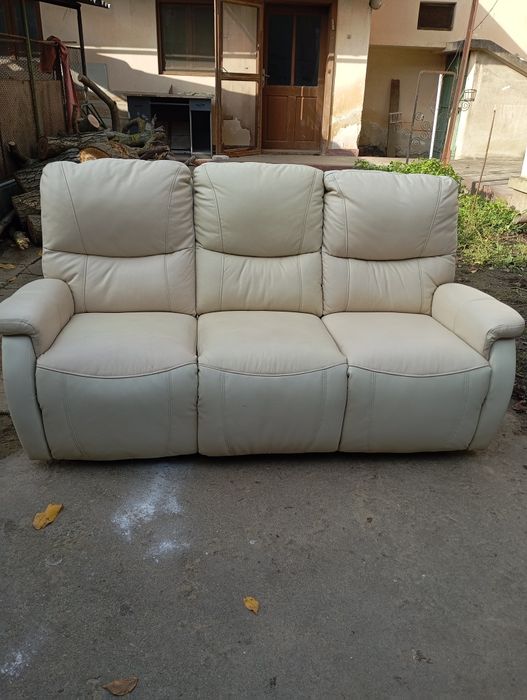 Canapea tip sofa