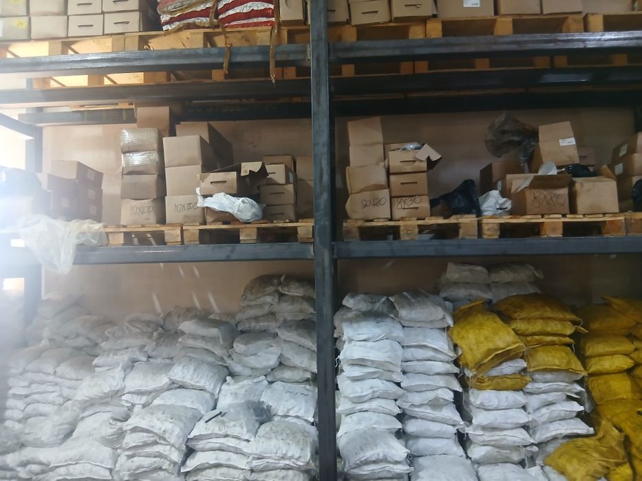 Bulit gayka bor hama turidan kelshamiz narxlari bilan