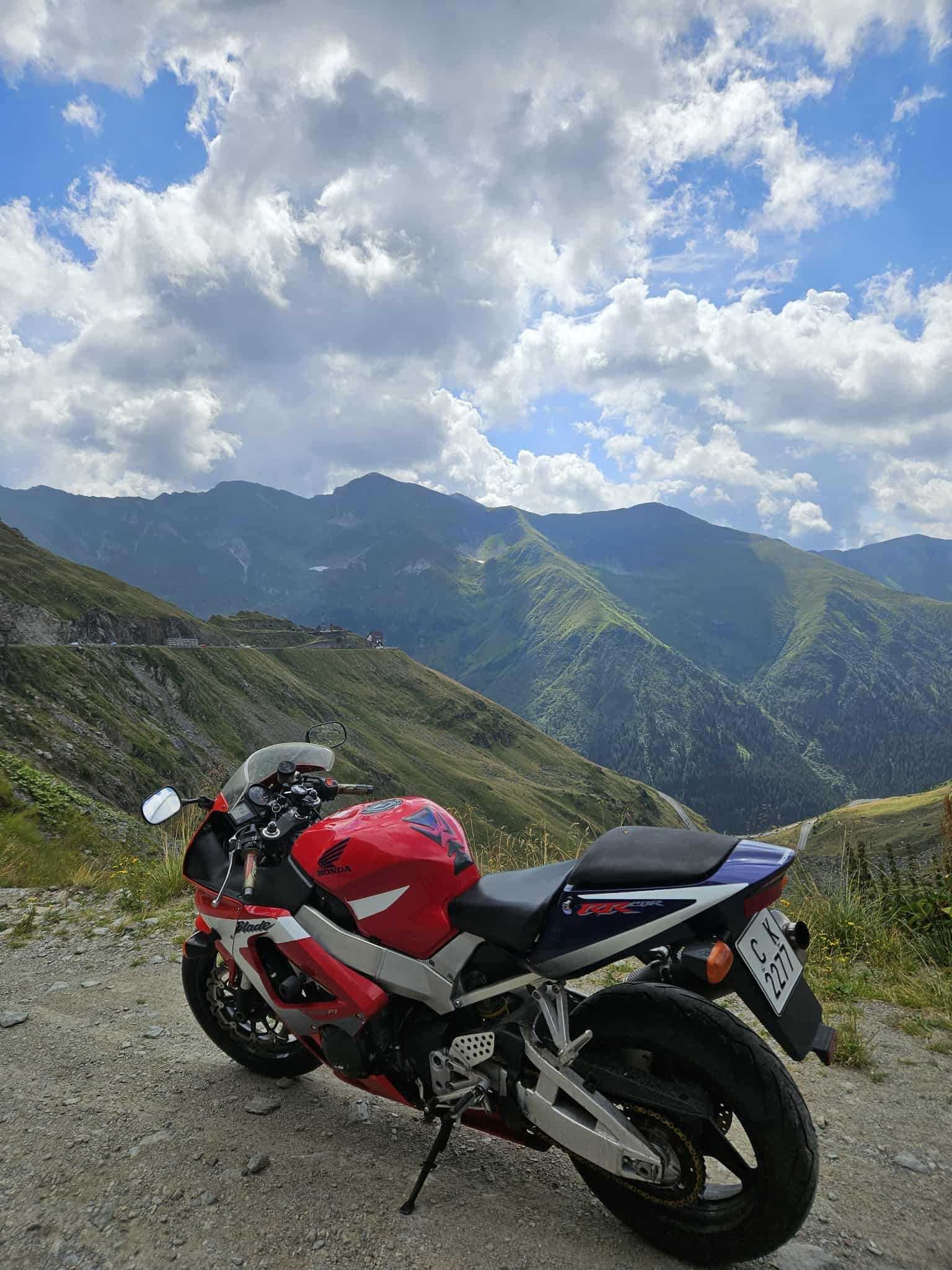 Honda CBR 929 Fireblade 31 000 км отлично тех. състояние