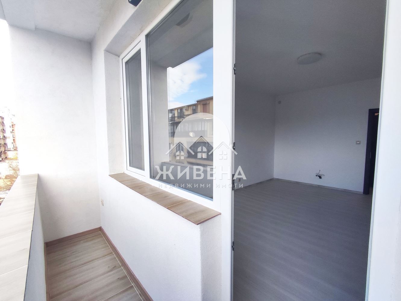 Продавам панелен апартамент, 60 кв.м, кв. Трошево, до бивш Пфое мол