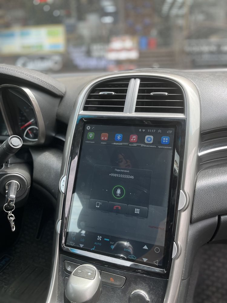 Malibu 1 tesla android monitor