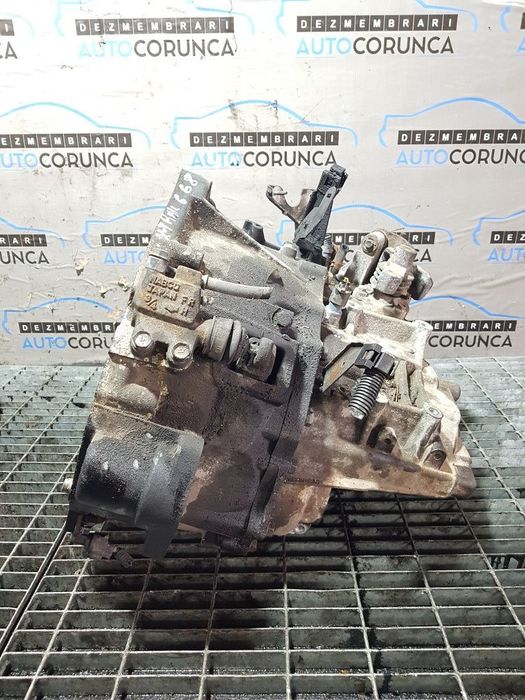 Cutie de viteze Nissan X - Trail T30 2.2 Dci 2001 - 2008 114CP Manuala 6 Trepte (668) ...