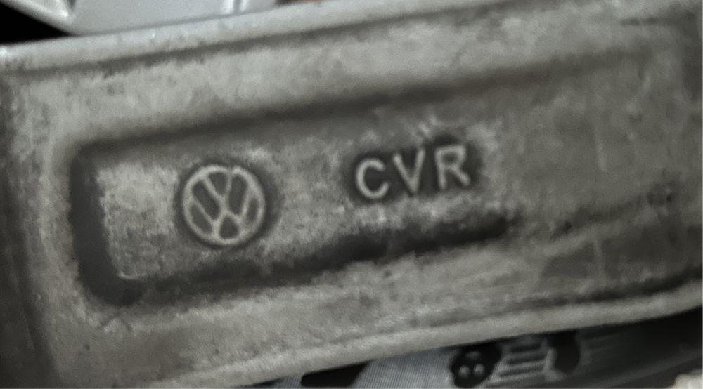 4 бр. ориг.  лети джанти 16" и 17” за VW TIGUAN с гуми 215/65/16, 7мм