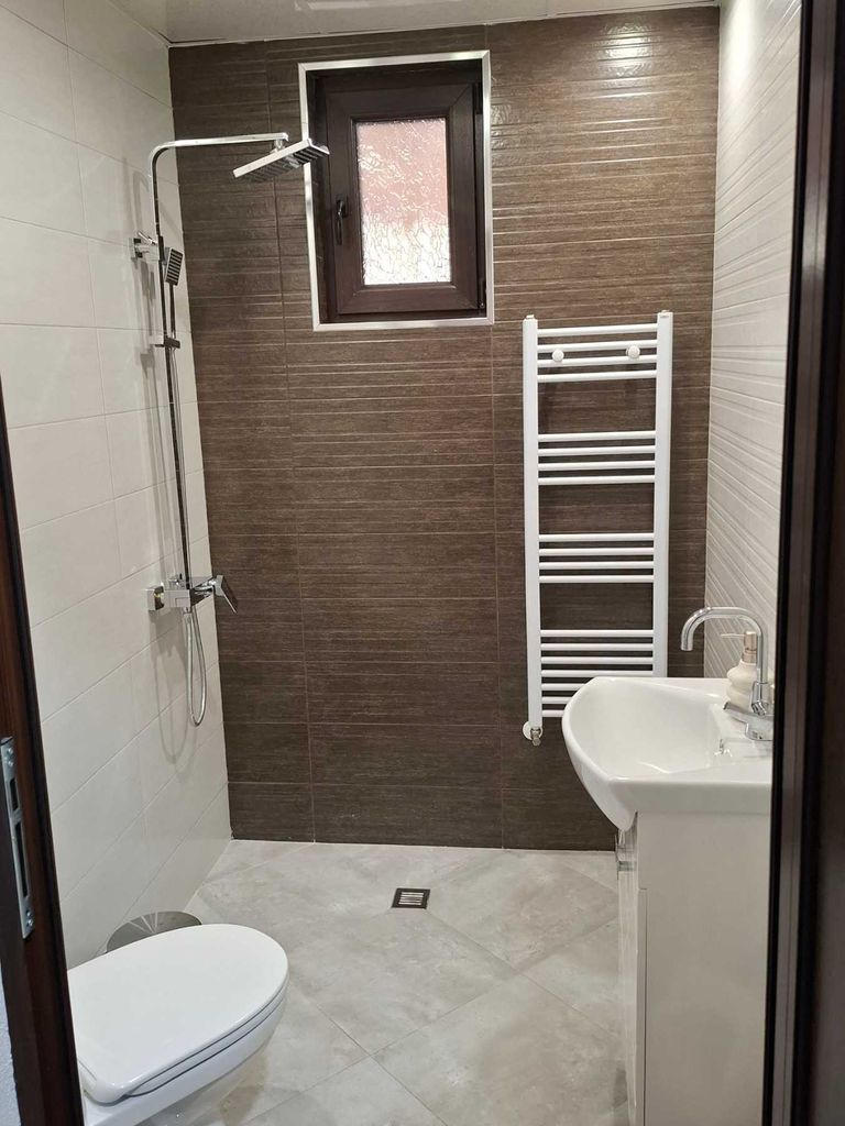 Продава се Къща в Благоевград, Освобождение - 180 кв.м за 2278 €/кв.м - Снимка #6