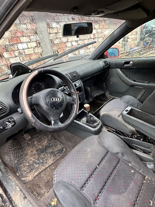 Audi A3 1.8 бензин – на части