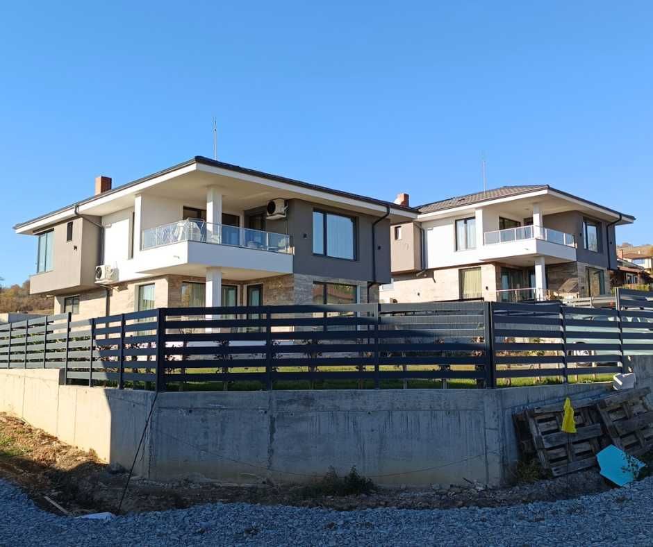 Продава се Къща в Стара Загора, Студентско градче - 230 кв.м за 1200 €/кв.м - Снимка #12
