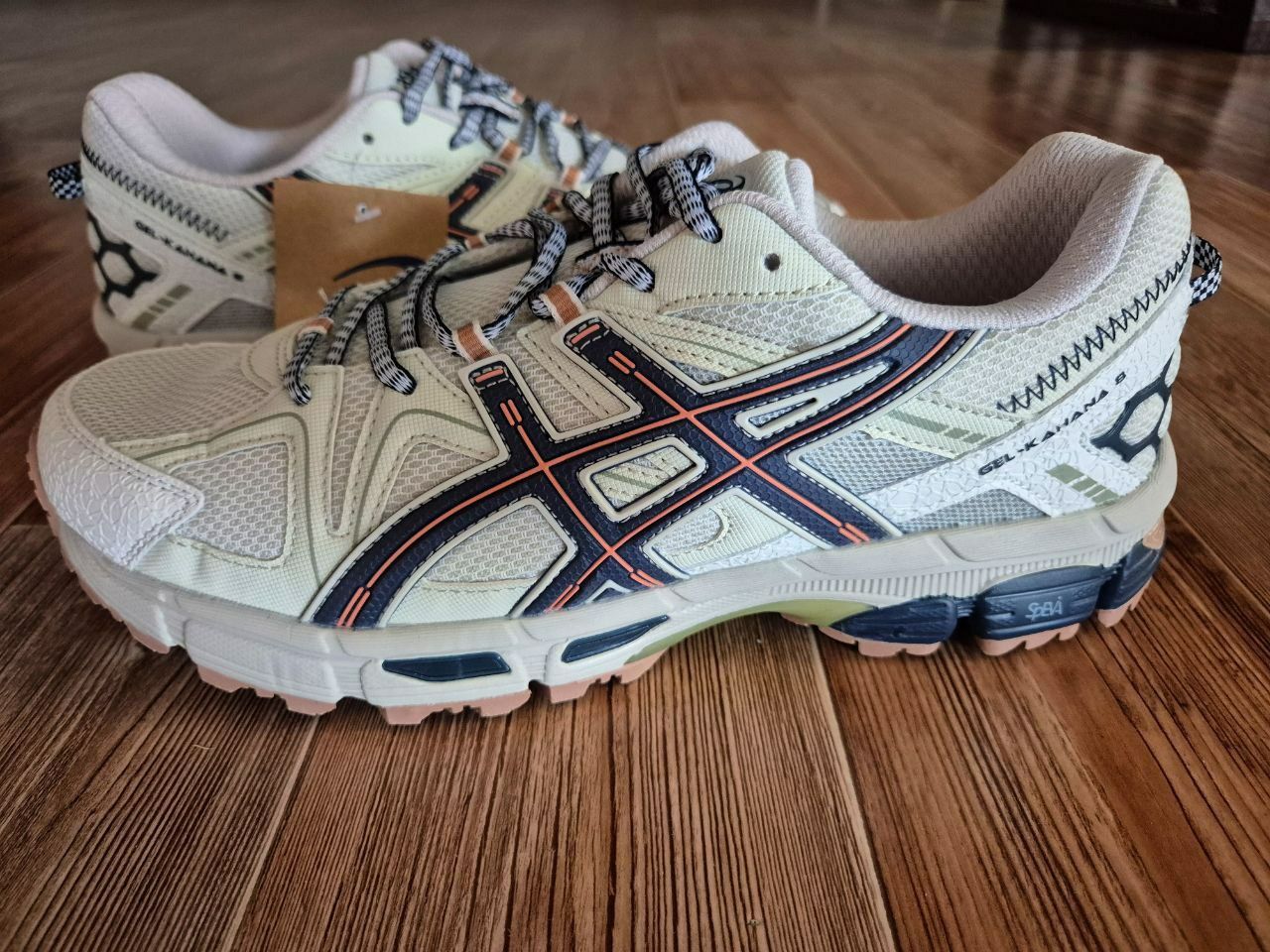 Кроссовки Asics new