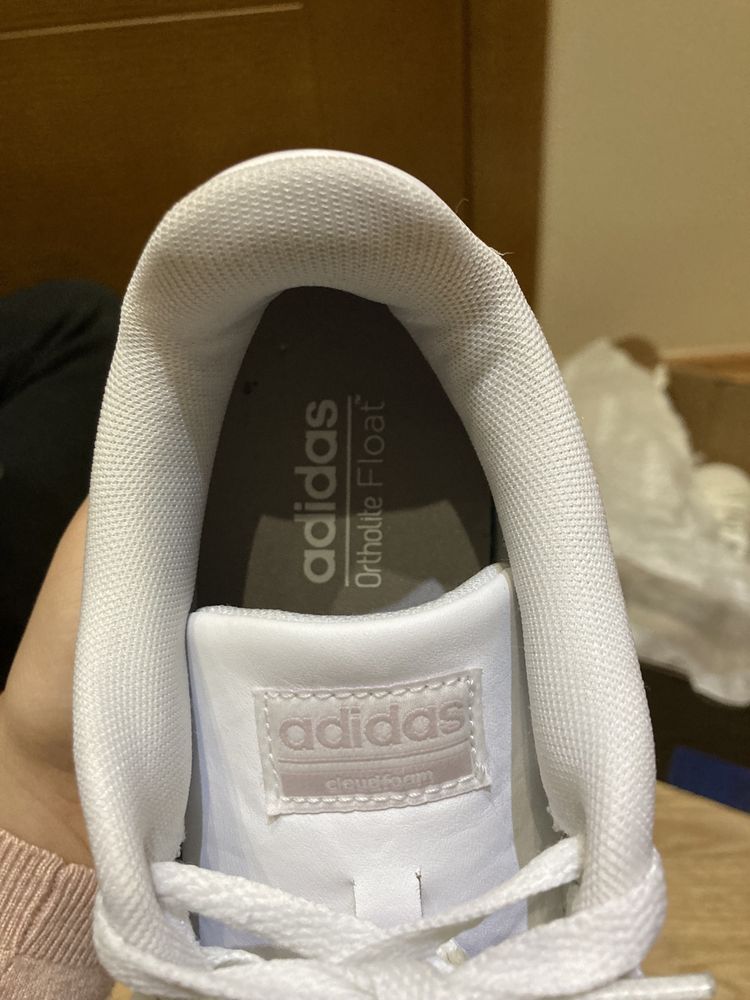 Adidas маратонки