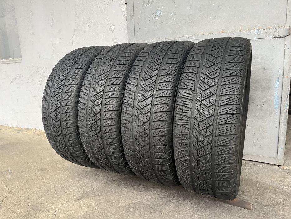 4 бр. зимни гуми 225/55/19 Pirelli DOT 2316 5-6 mm