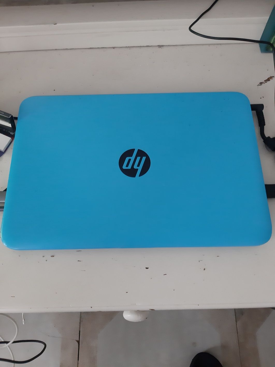 HP laptop. Не зная какъв модел. Уиндоус 8.
