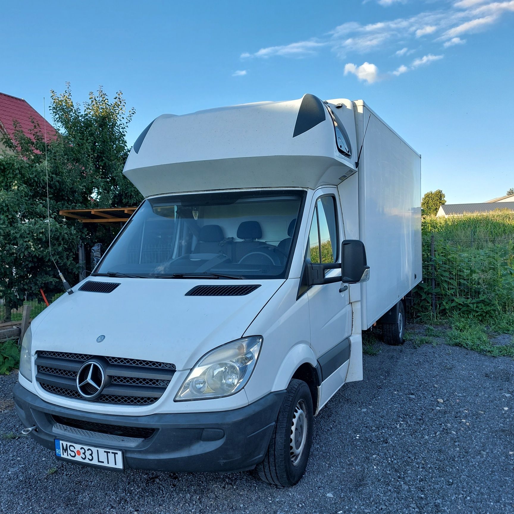 Vând Mercedes Sprinter