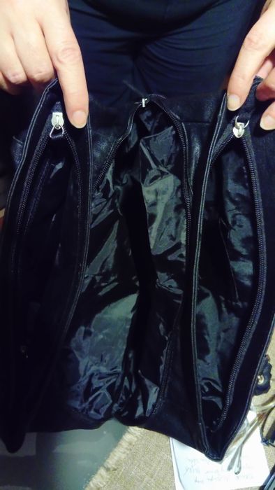 Черна дамска чанта