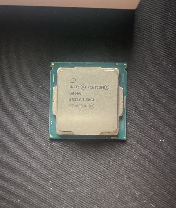 Процессор Pentium G4560
