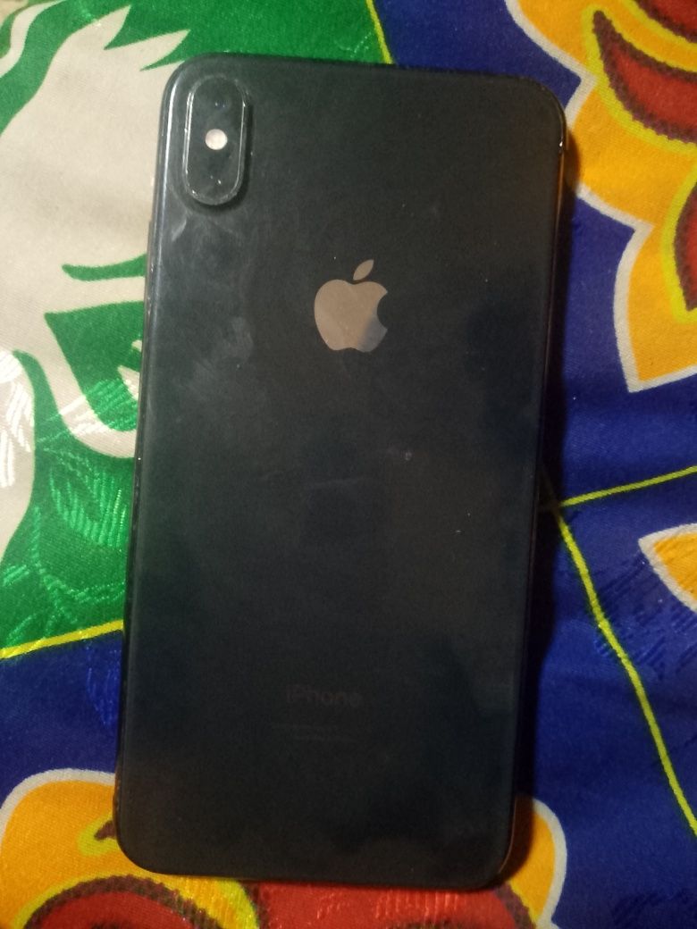 Продам либо обмен iphone xs max