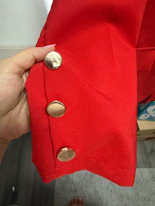 Sacou roșu,mărimea M