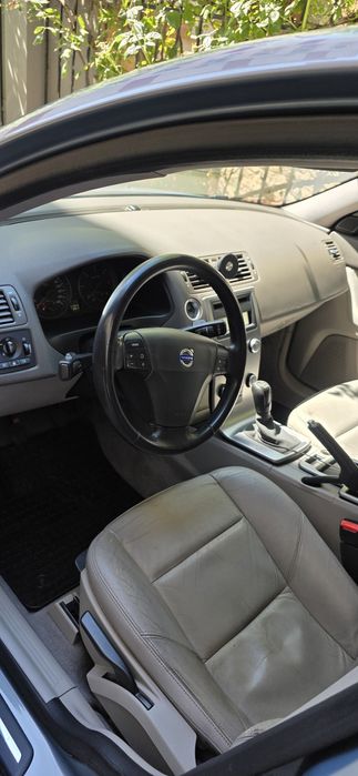 Vand /Schimb /Variante Volvo S40  in stare impecabila