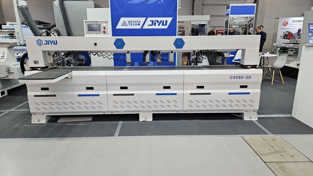 Торцевой сверлильно-присадочный станок с ЧПУ JIYU CS-550-2D